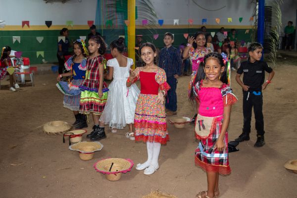 Arraial na Escola Municipal Luiz Perseghini
