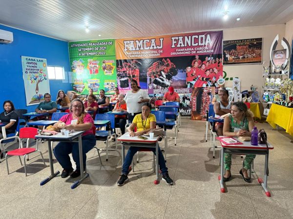 Curso de Capacitação para Cuidadores de Crianças e Adolescentes em Abrigo