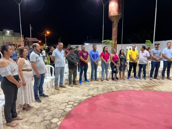 Prefeitura inaugura Praça no bairro Santa Letícia II