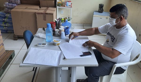 Prefeito Lucivaldo Fabrício esteve na manhã desta quinta-feira (04) na secretaria municipal de Saúde