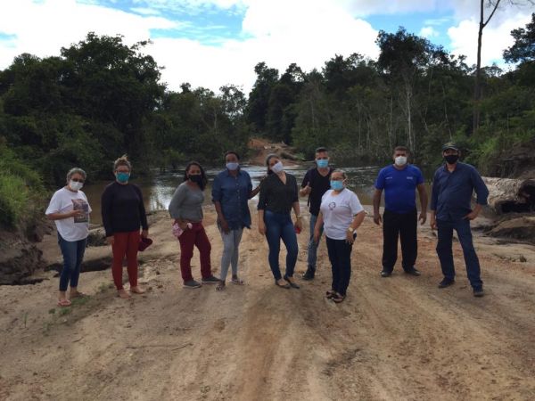 SEMASF realiza entrega de cestas básicas para as famílias da Linha 25