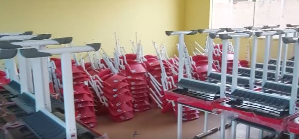SEMED: Escola Mário Covas recebe novo mobiliário escolar do Governo Estadual