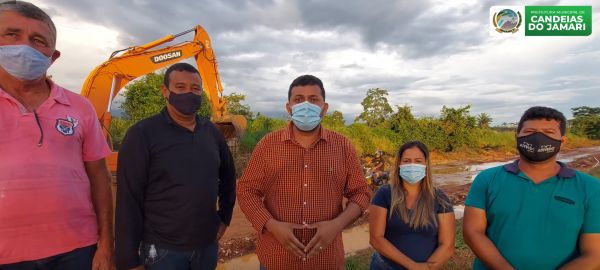 TRIUNFO: Força tarefa é montada para desobstruir áreas alagadas
