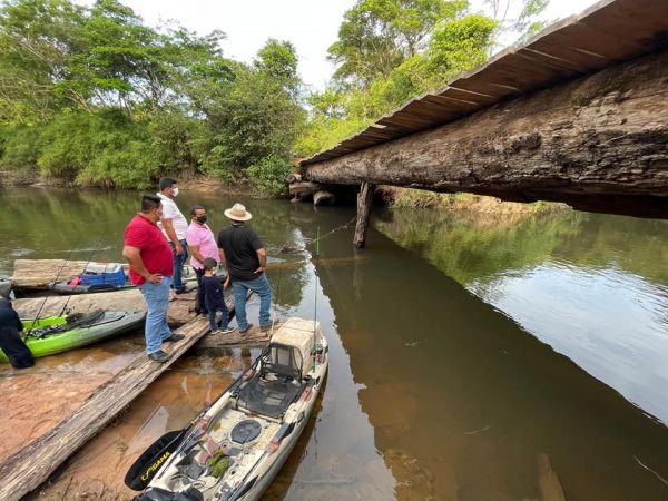 Prefeito anuncia reforma da ponte da Linha 27