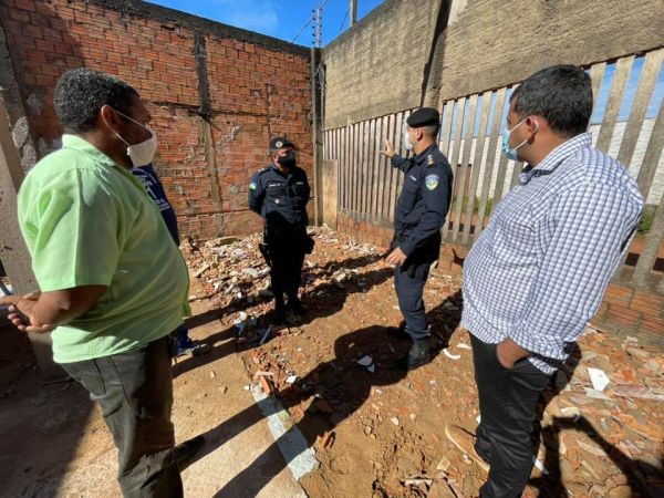 Prefeito visita obras da nova sede de Companhia da Polícia Militar