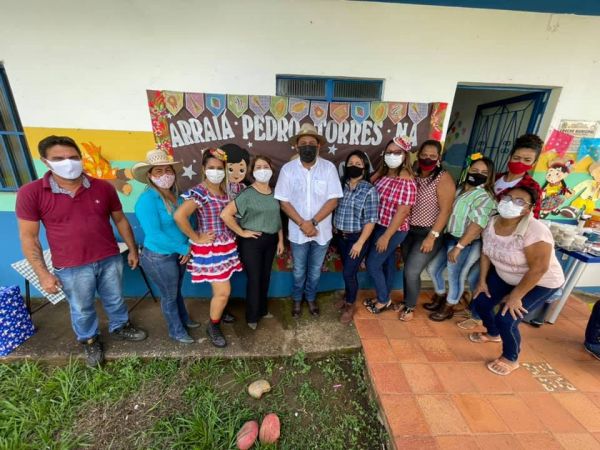 Creche Pedro Torres encerra arraial virtual com entrega de premiações
