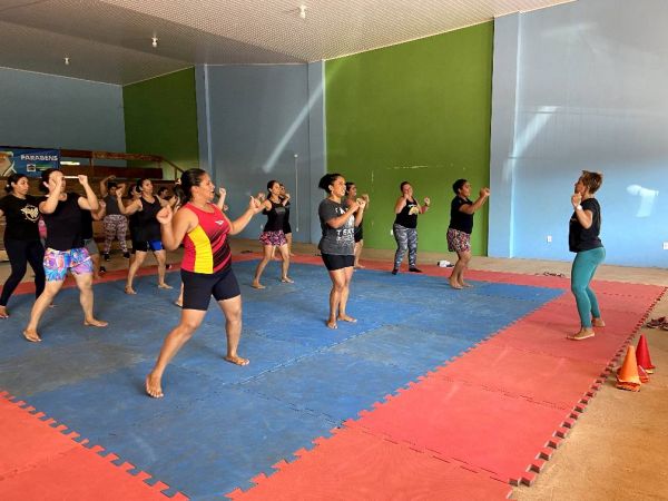 Prefeitura promove aulas gratuitas de aeróbica e funcional