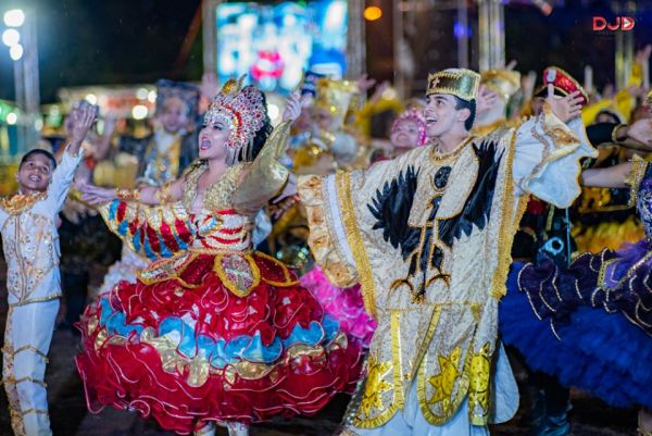 Rádio Farol vence concurso de quadrilhas do Arraial Flor de Candeias