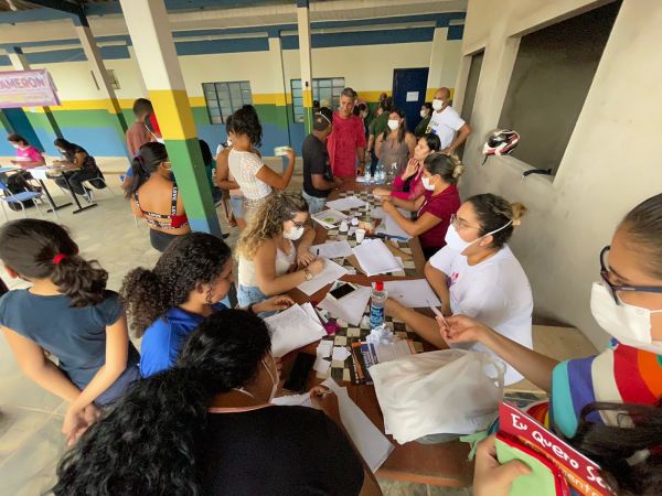 AÇÃO SOCIAL: Em parceria com Associação e Parlamentar, Prefeitura realiza Dia Solidário em Triunfo